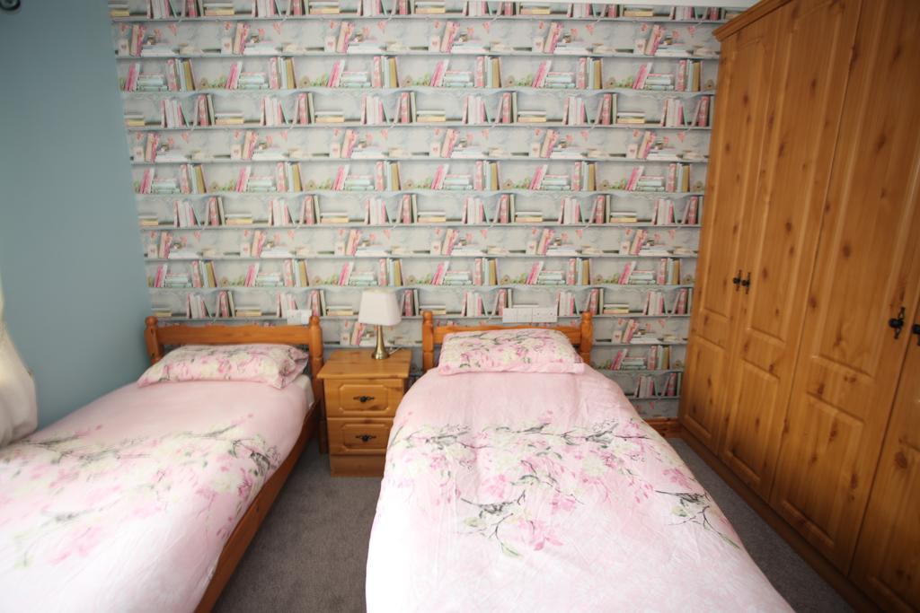 לטרקני Burndale House B&B מראה חיצוני תמונה