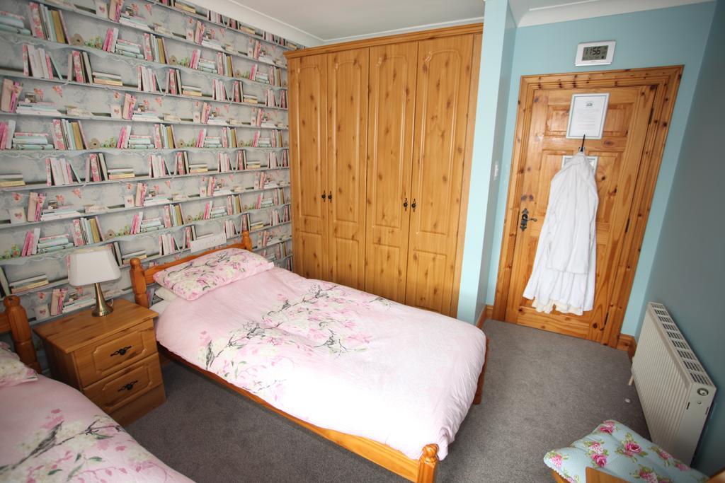 לטרקני Burndale House B&B מראה חיצוני תמונה