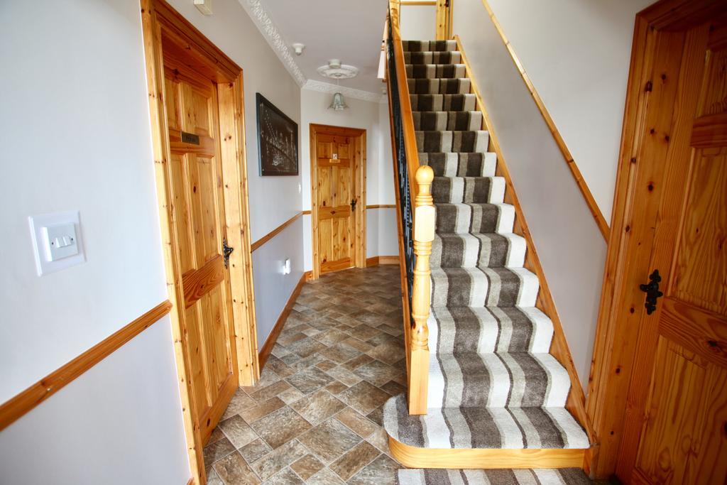 לטרקני Burndale House B&B מראה חיצוני תמונה
