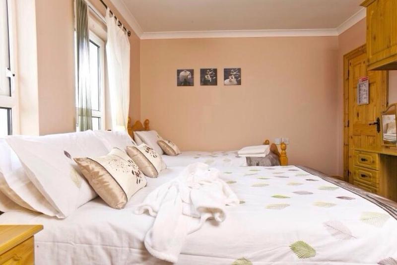 לטרקני Burndale House B&B מראה חיצוני תמונה